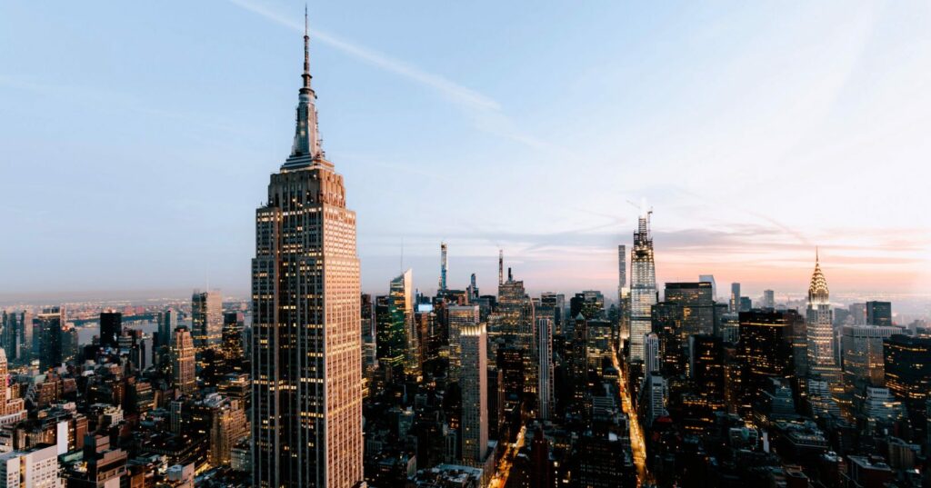Latam: voos para Nova York por R$ 2.465 ida e volta até setembro