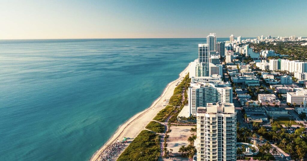 Passagens para Miami a partir de R$ 1.708 ou R$ 2.563 em julho