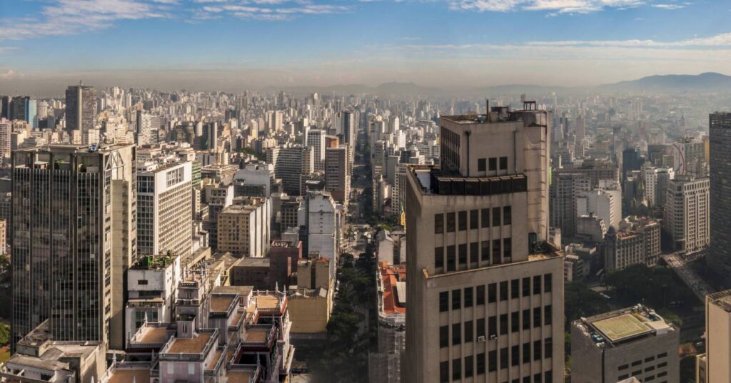 Decolar tem pacotes de viagem para São Paulo com voo e hotel a partir de R$ 637