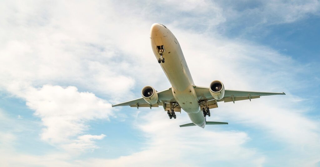 Preço de passagem aérea sobe 17% em março de 2024 com guerra