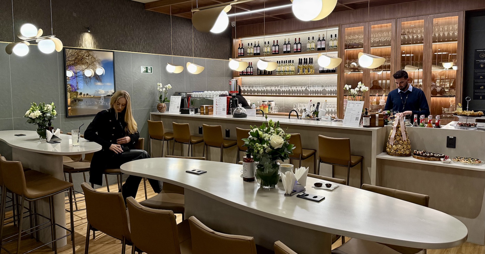 Nova sala VIP internacional no Aeroporto de Porto Alegre