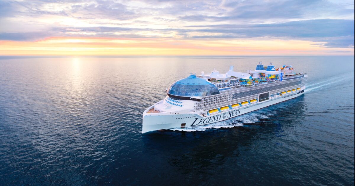 Maior navio de cruzeiro do mundo: conheça o Legend of the Seas