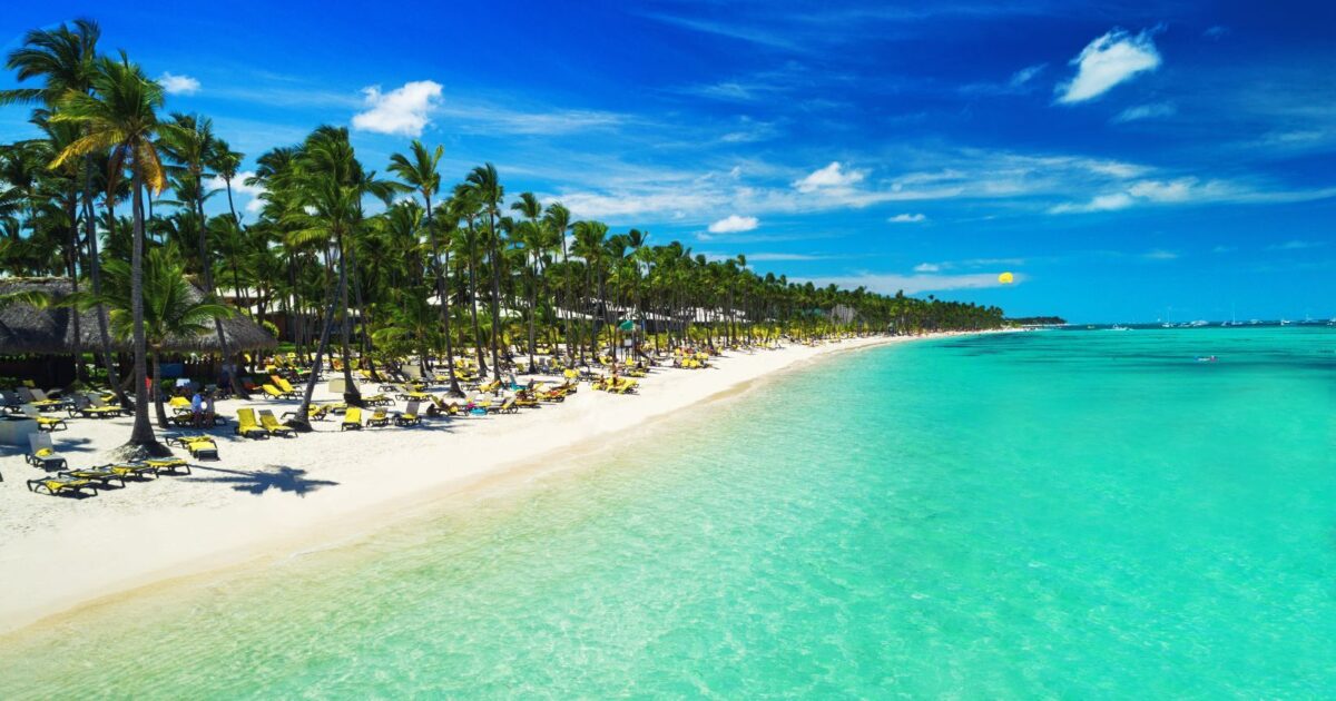 Pacotes baratos Punta Cana com voos e resort desde R$ 5.195