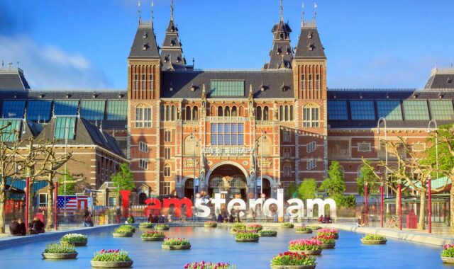 Latam anuncia novas datas para voo direto a Amsterdã