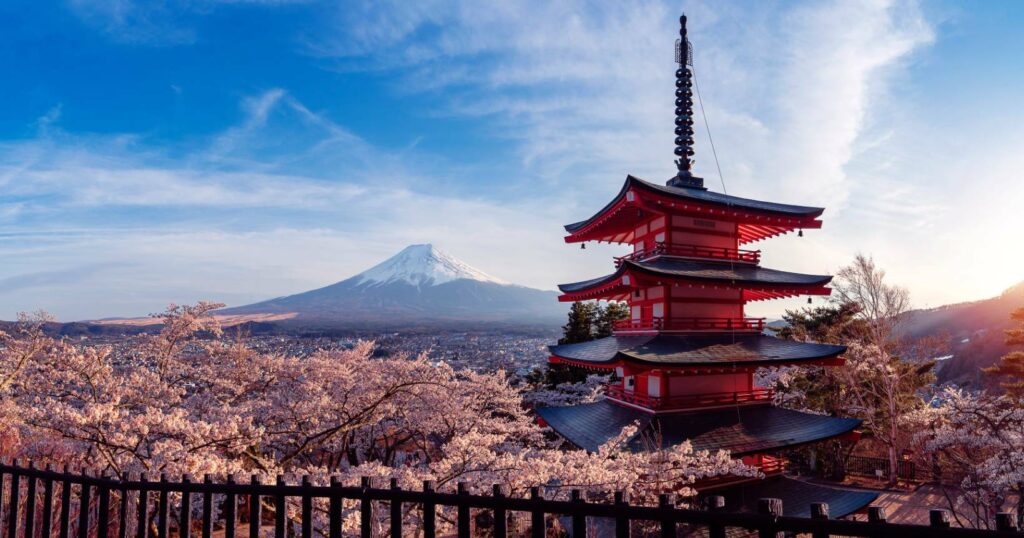 Japão prorroga isenção de visto para brasileiros até 2029